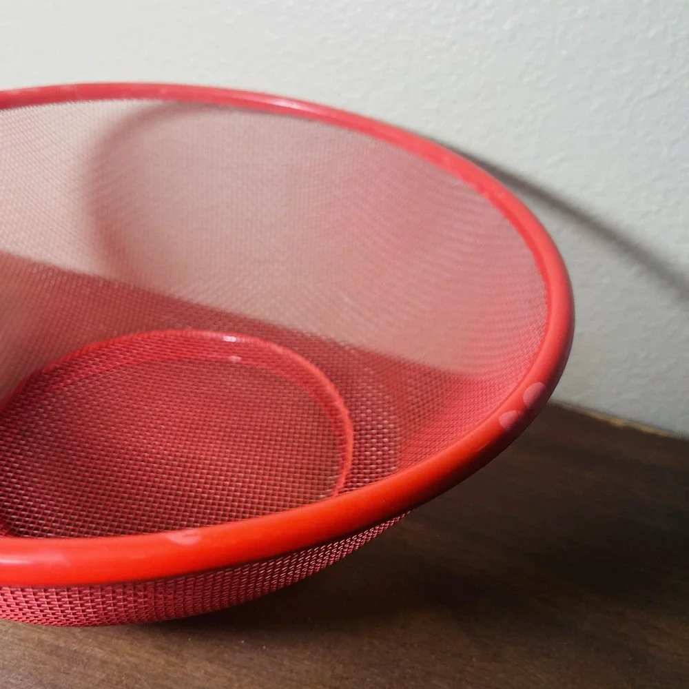 Apple Shape Fruit Mesh Basket Red Full Enclosure‎ Snaps Shut Whimsy Artsy Boho